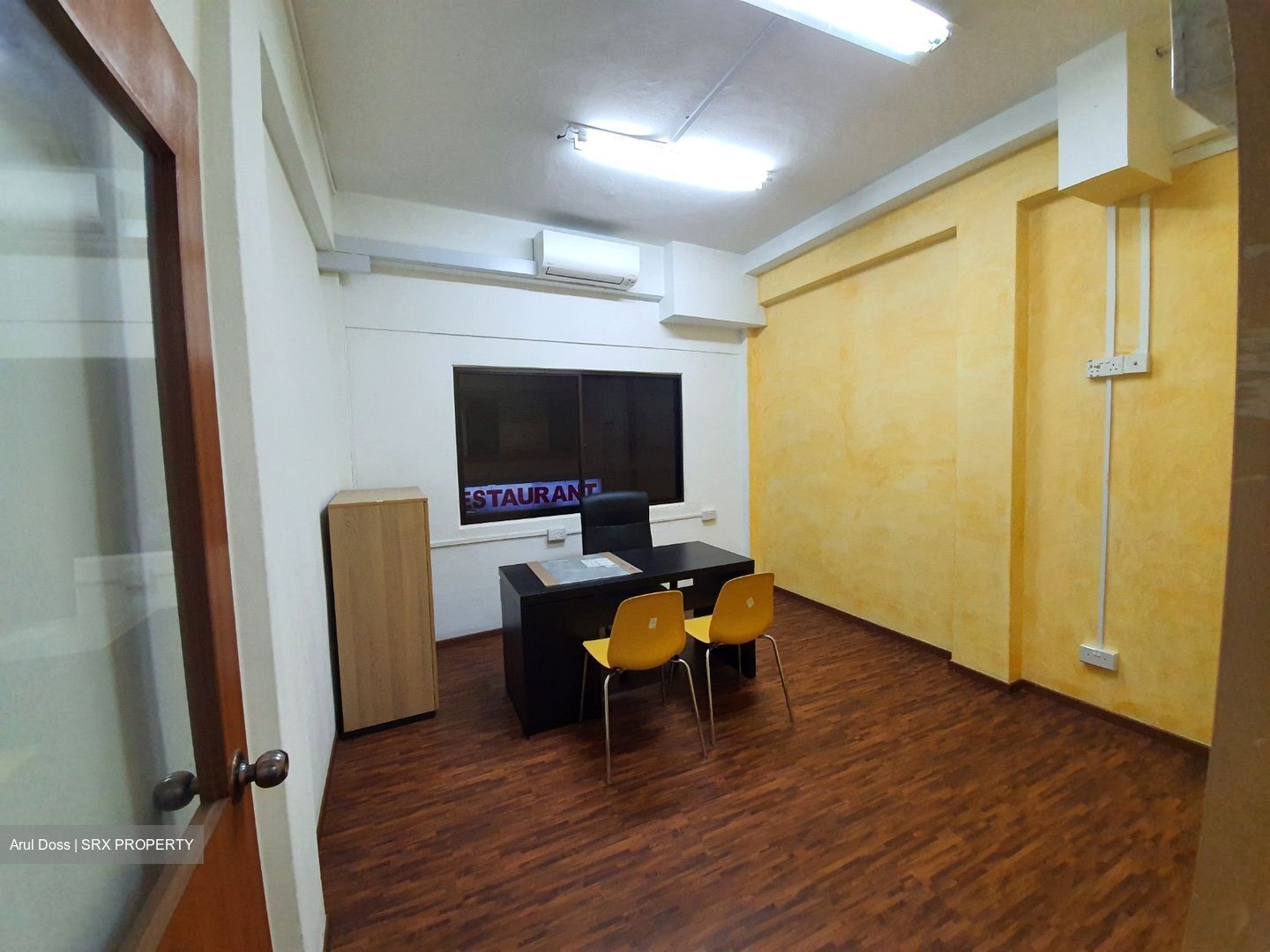 Flanders Square (D8), Office #620033811
